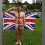 soldati nudi solidali harry inghilterra foto
